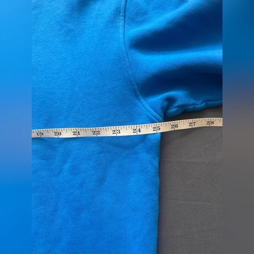 ✨HOST PICK✨
MONCLER CREWNECK SWEATSHIRT
Garment code:
33867436NXIV - Picture 6 of 14